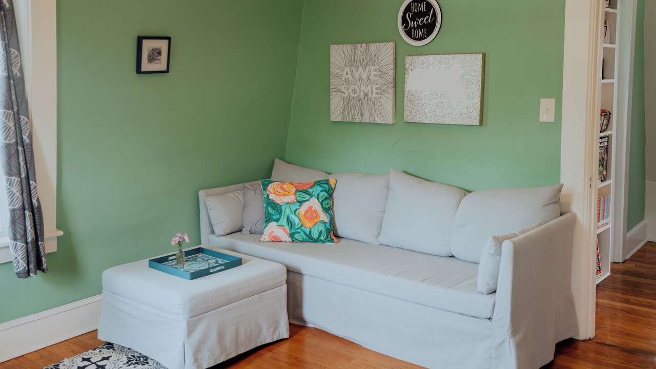 Photo of Livingroom in North Adams