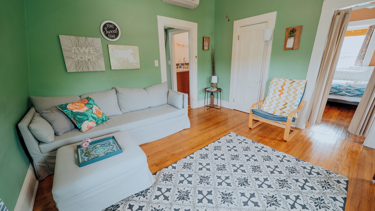 Photo of Livingroom in North Adams