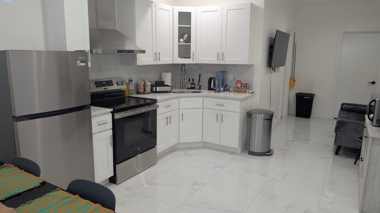 Photo of Kitchen in Elmont