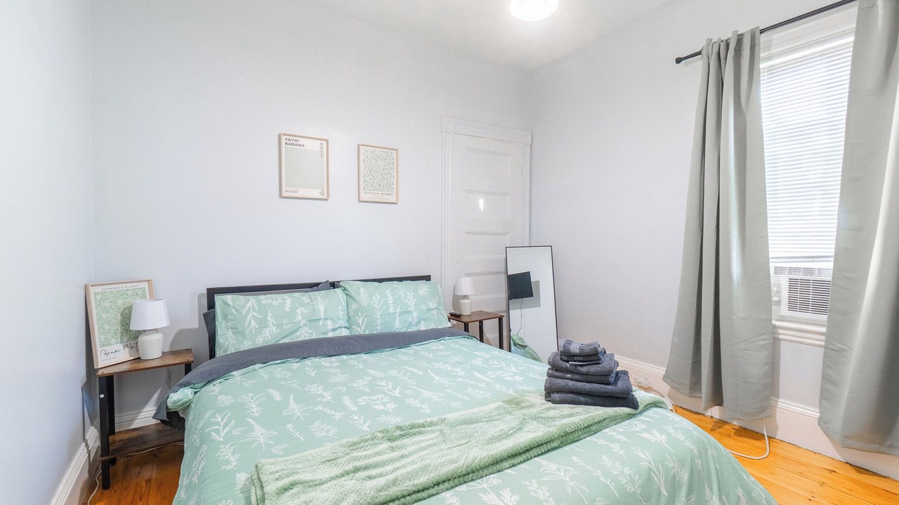 Photo of Bedroom in Somerville