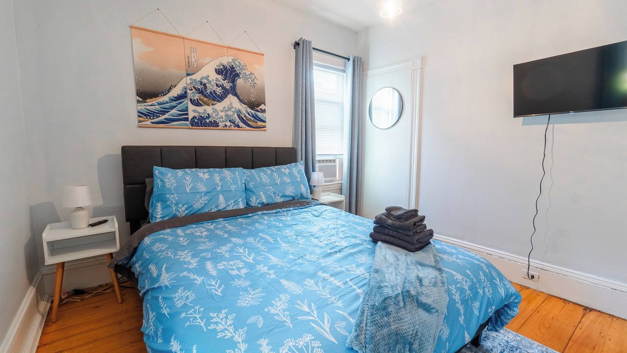 Photo of Bedroom in Somerville