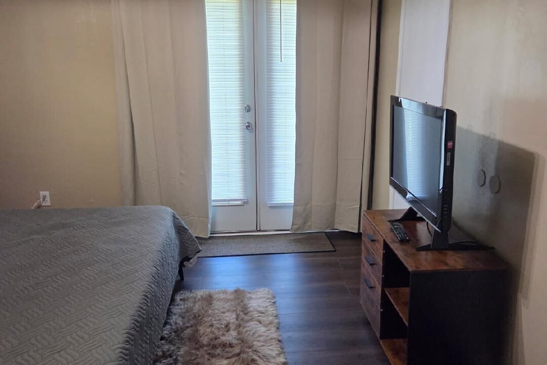 Photo of Bedroom in Tallahassee