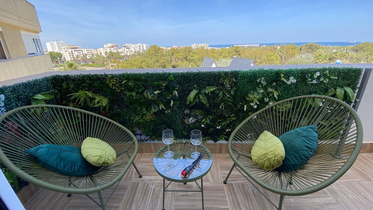 Photo of Patio Balcony in La Linea de la Concepcion
