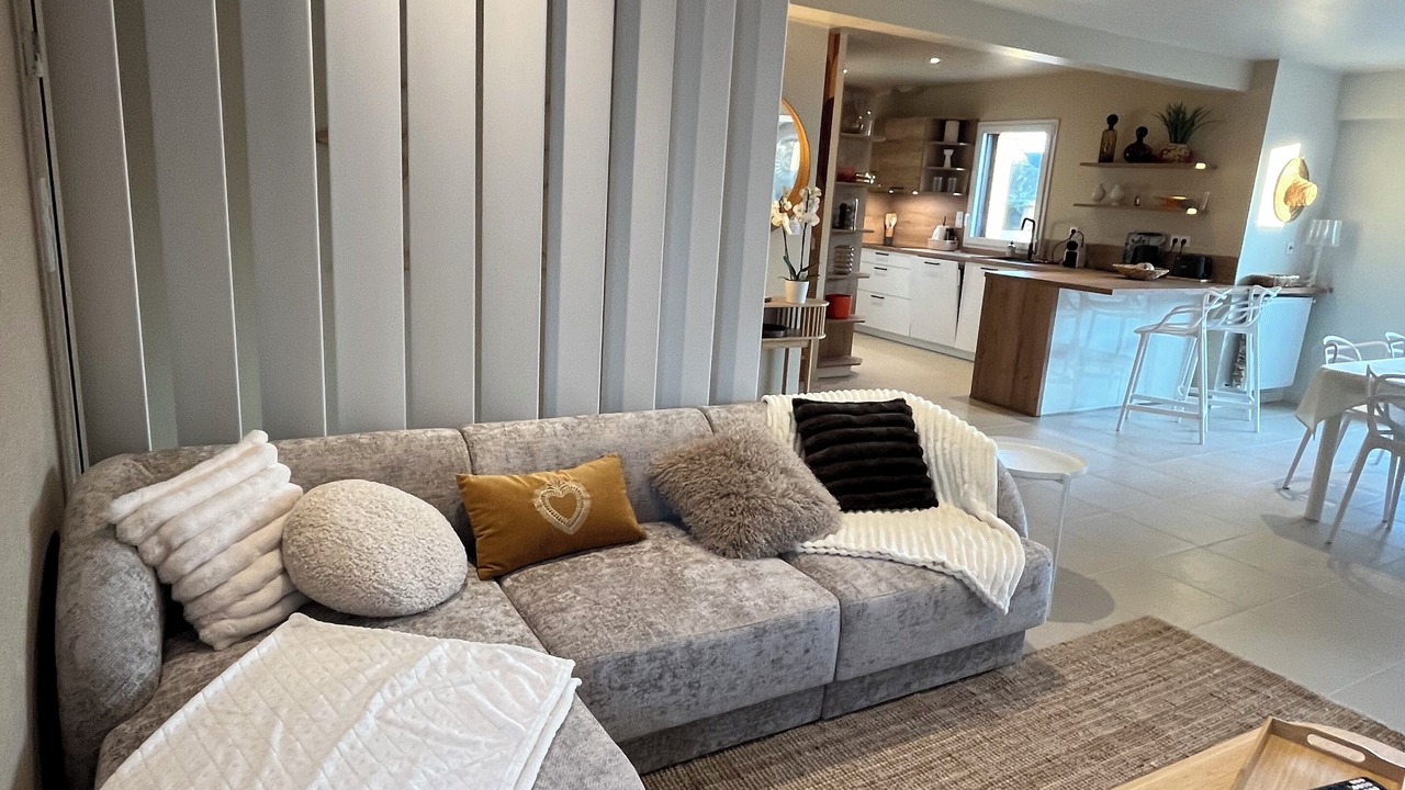 Photo of Livingroom in Saint-Jouan-des-Guerets