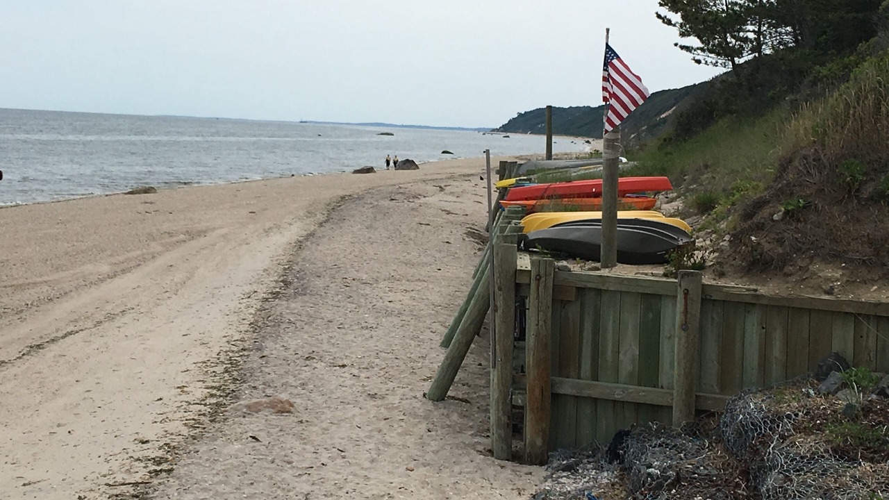 Photo of Others in Baiting Hollow