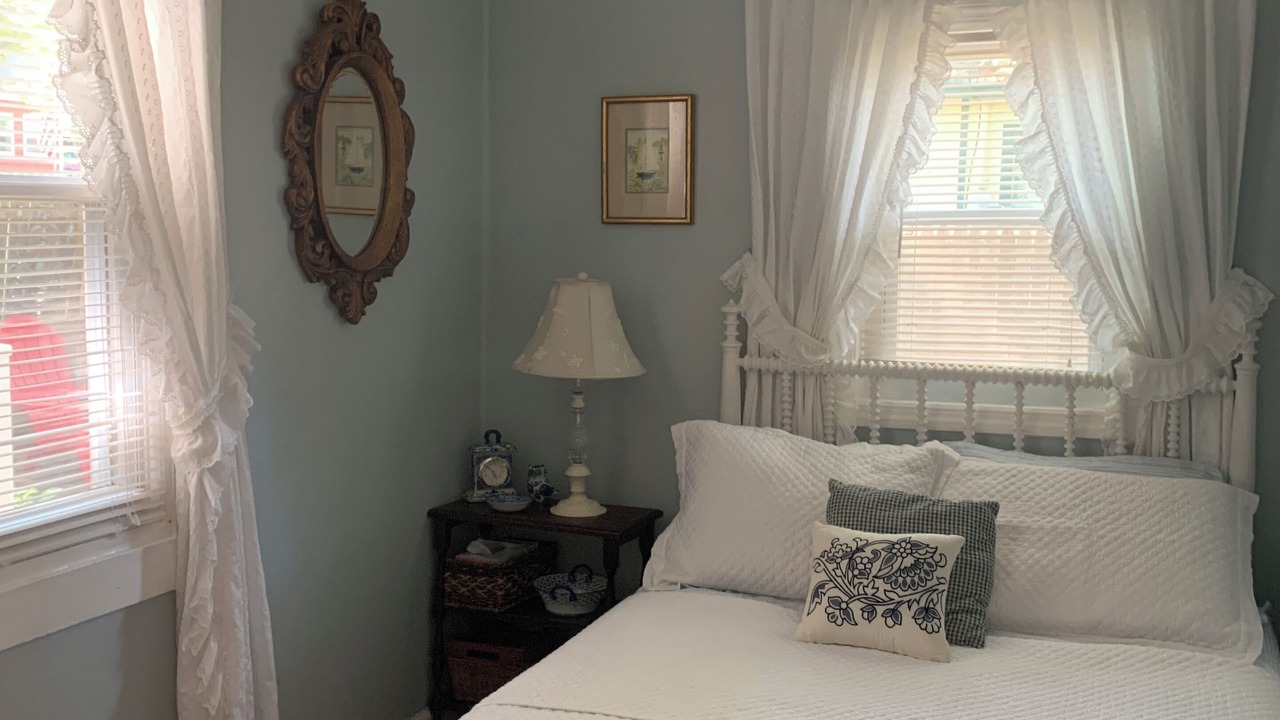 Photo of Bedroom in Baiting Hollow