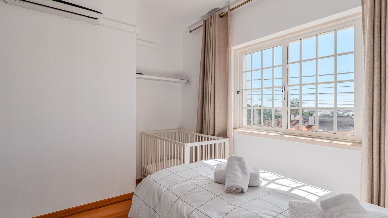 Photo of Bedroom in Charneca de Caparica e Sobreda