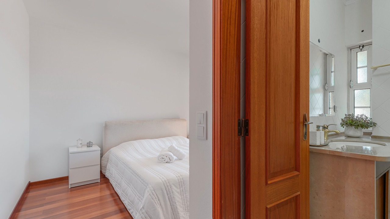 Photo of Bedroom in Charneca de Caparica e Sobreda