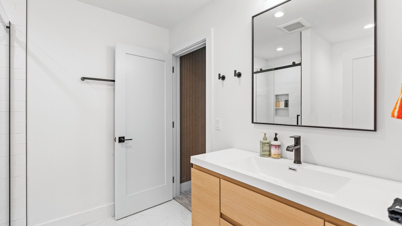 Photo of Bathroom in Cutchogue