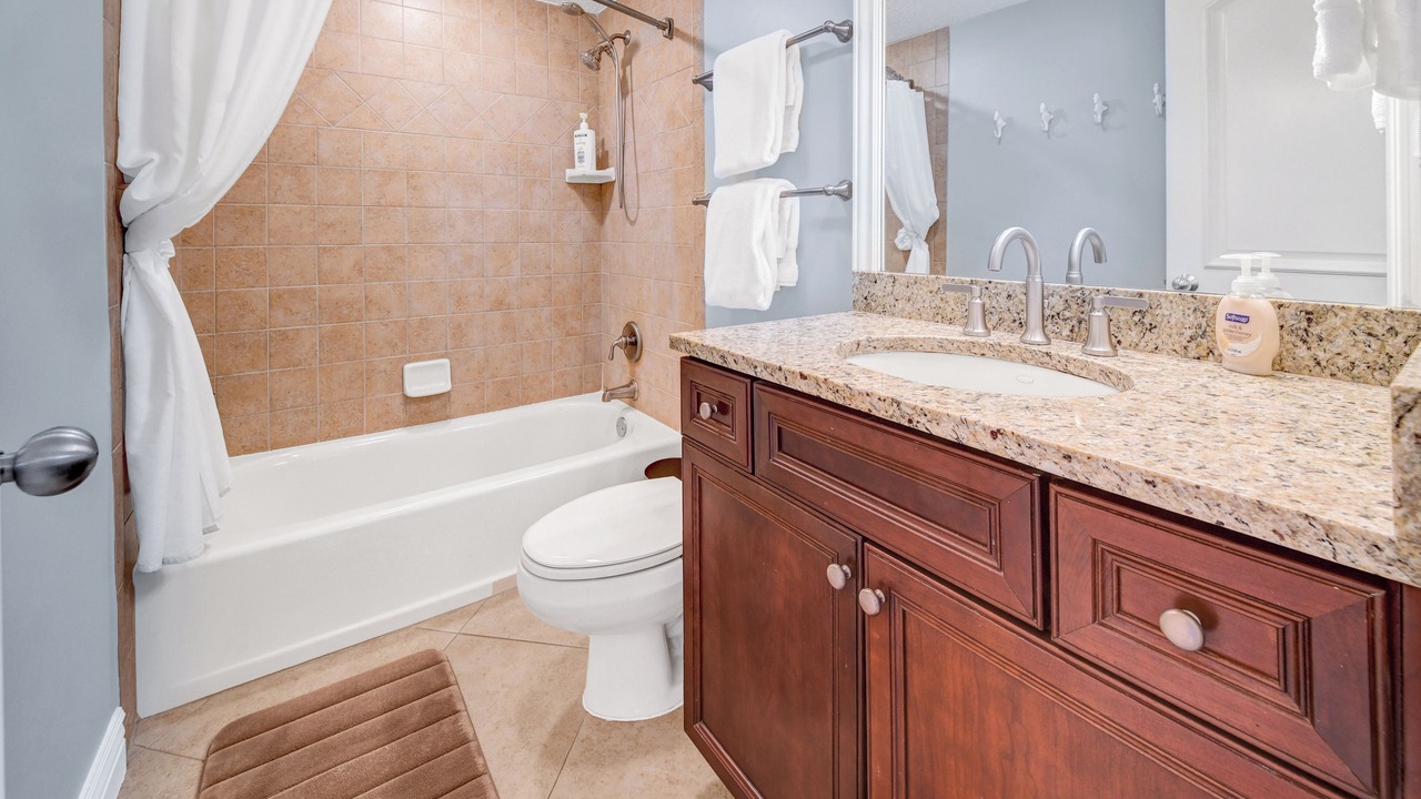 Photo of Bathroom in Fernandina Beach