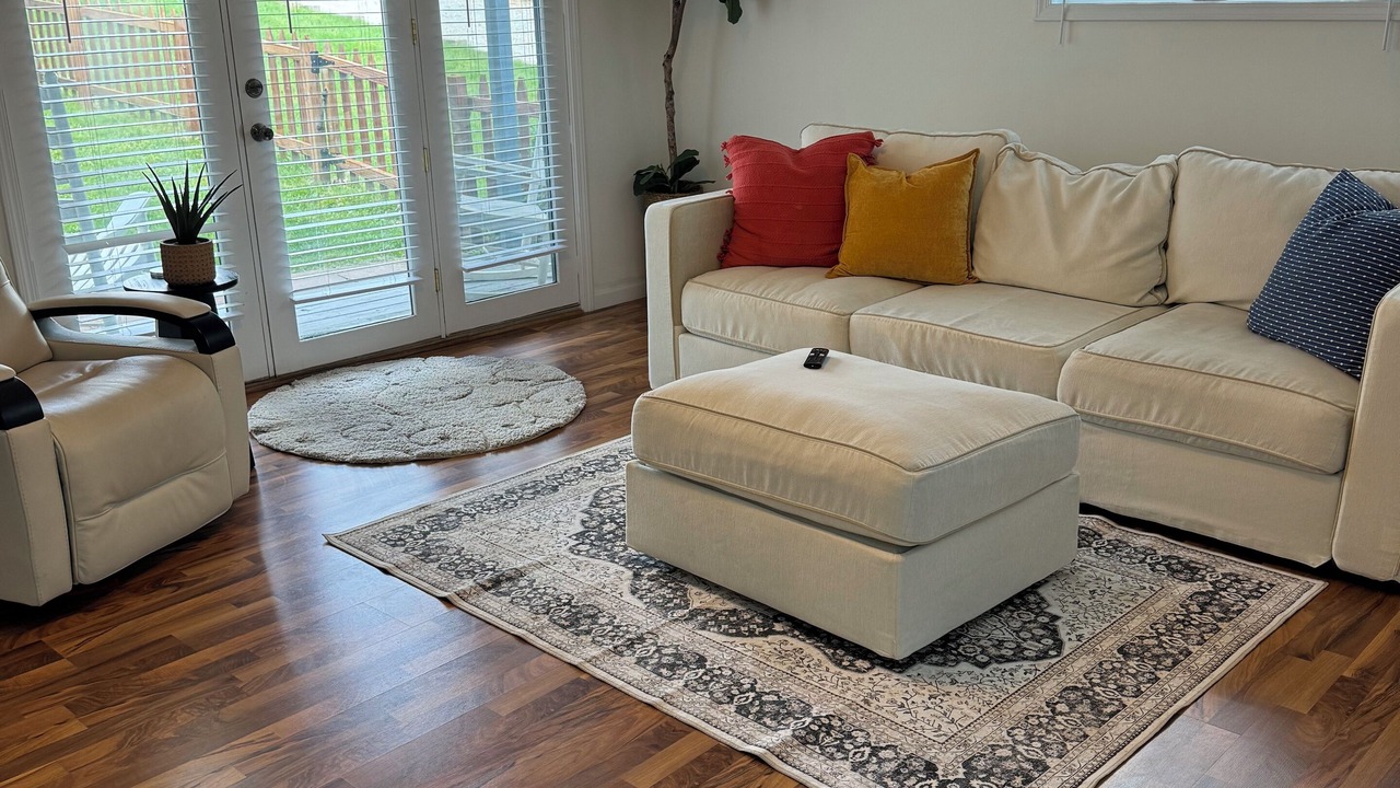 Photo of Livingroom in Monticello