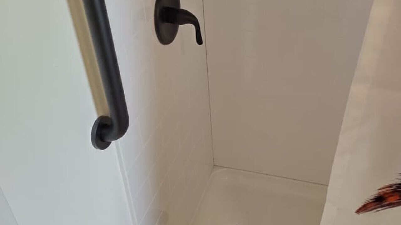 Photo of Bathroom in Scottsburg