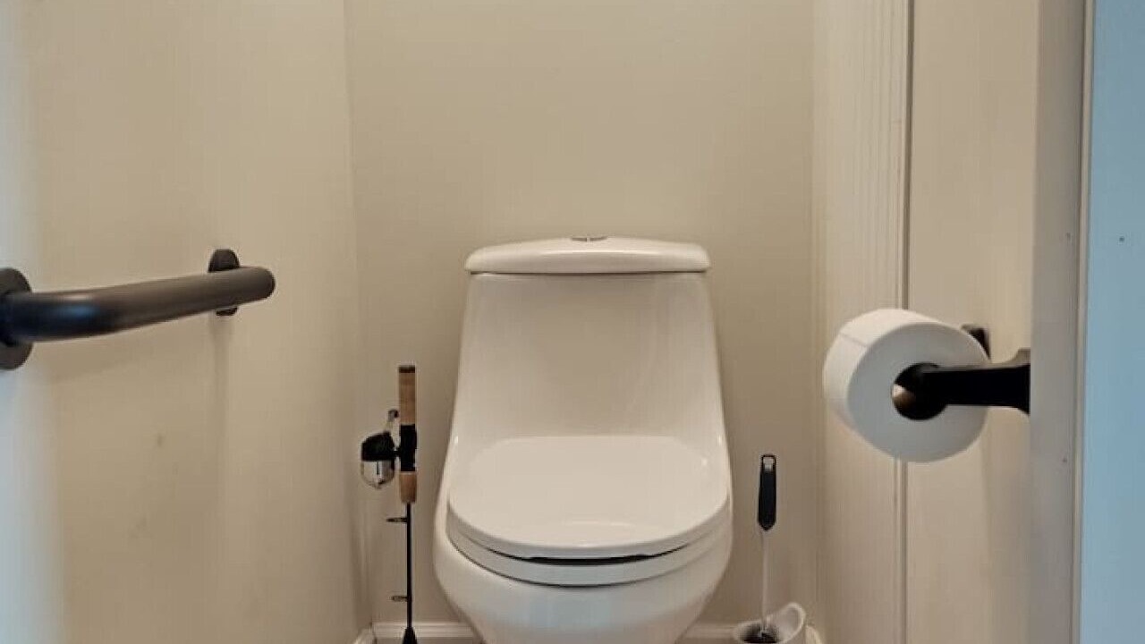 Photo of Bathroom in Scottsburg