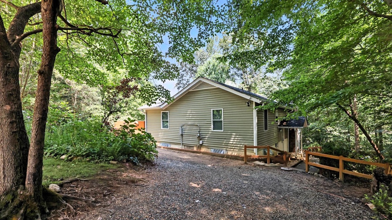 Photo of Outdoor in Quinton