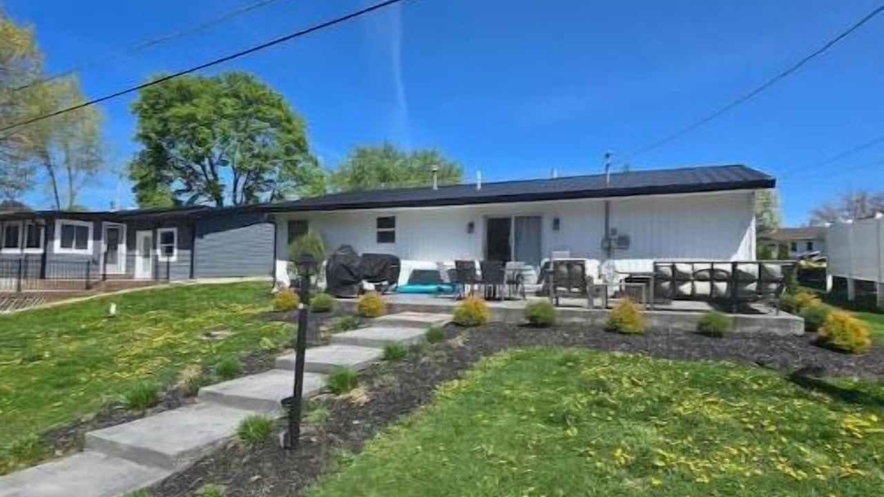 Photo of Outdoor in Enchanted Hills
