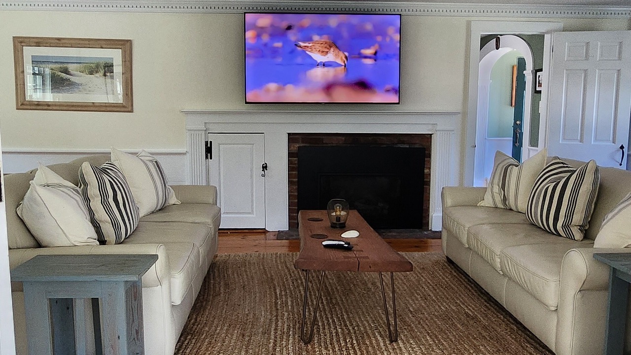 Photo of Livingroom in Bass River