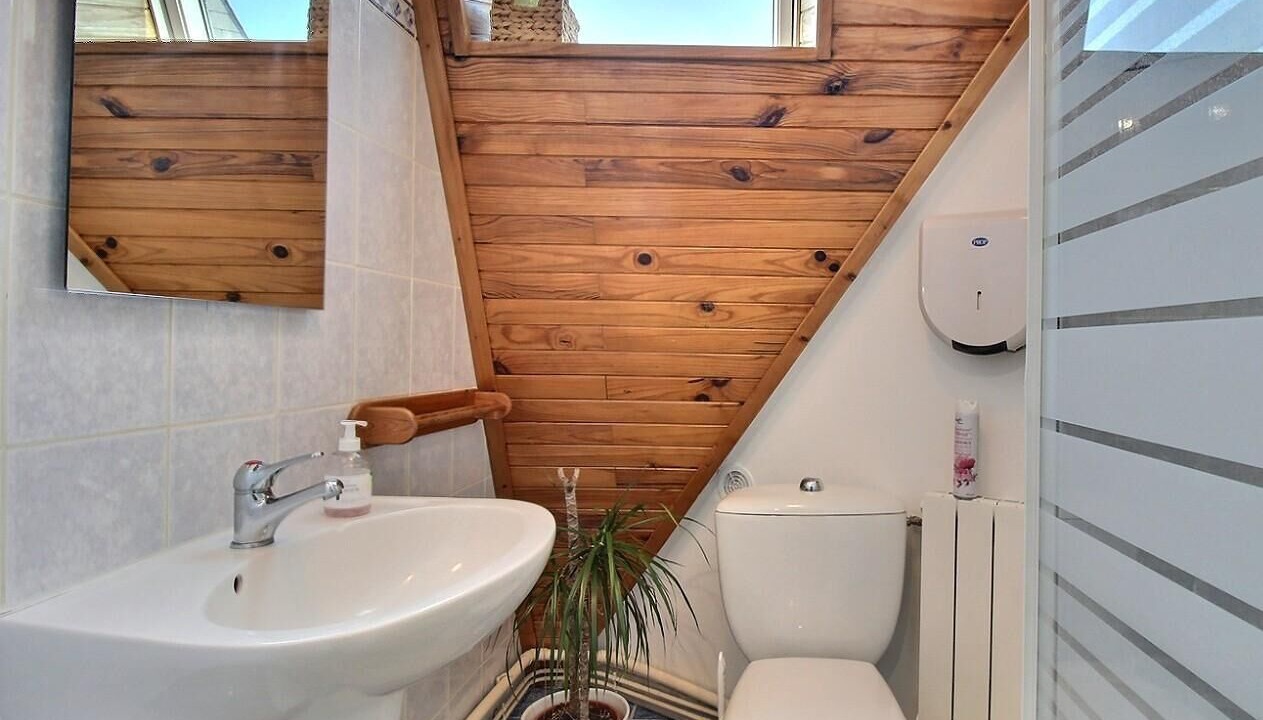 Photo of Bathroom in Binic