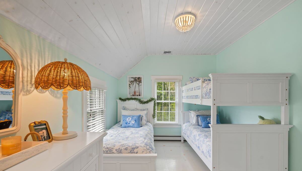 Photo of Bedroom in Dennis