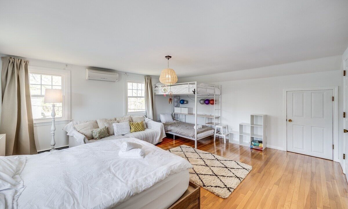 Photo of Bedroom in East Harwich