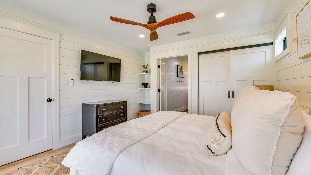 Photo of Bedroom in Laguna Beach
