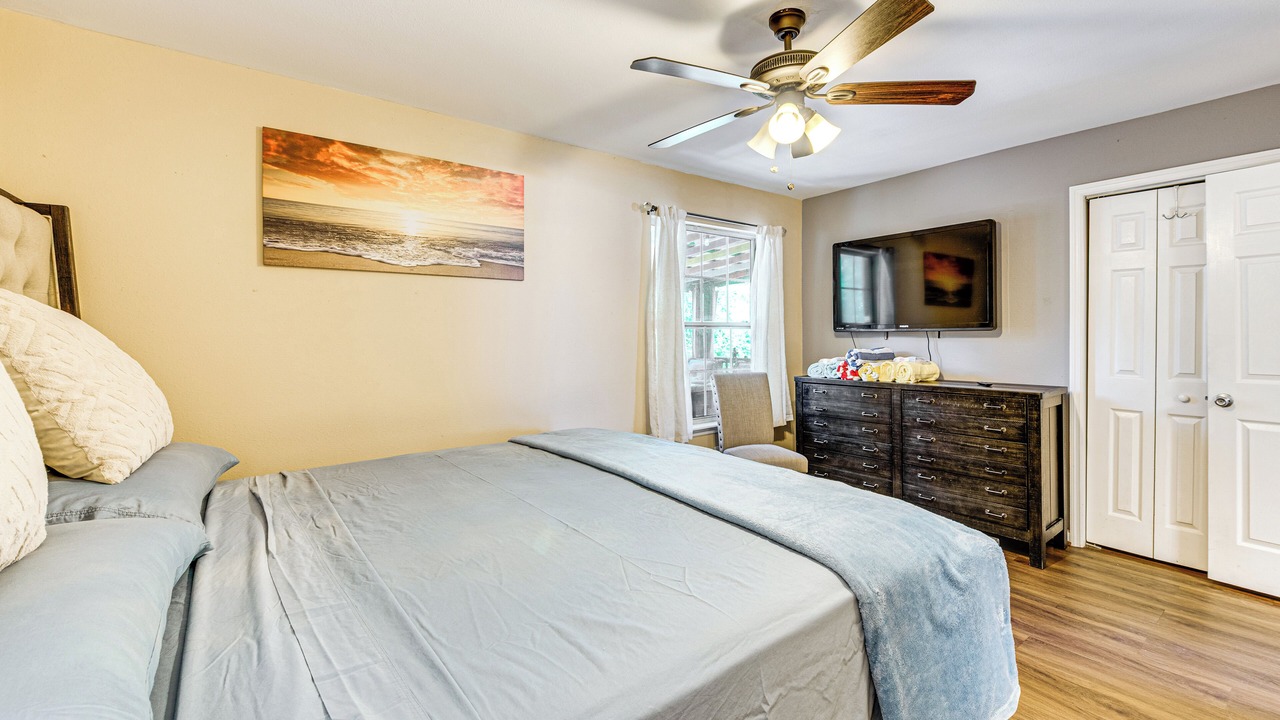 Photo of Bedroom in Tallahassee