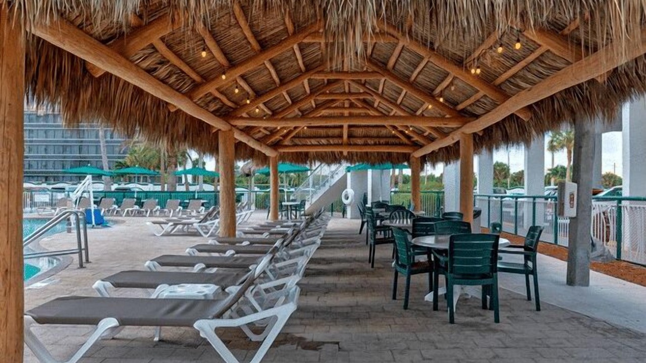 Photo of Others in Cocoa Isles