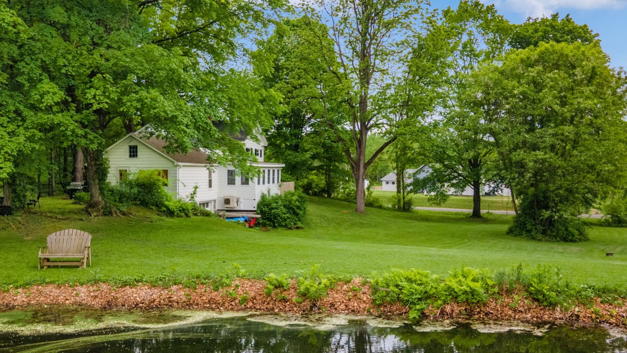 Photo of Outdoor in Hollowville