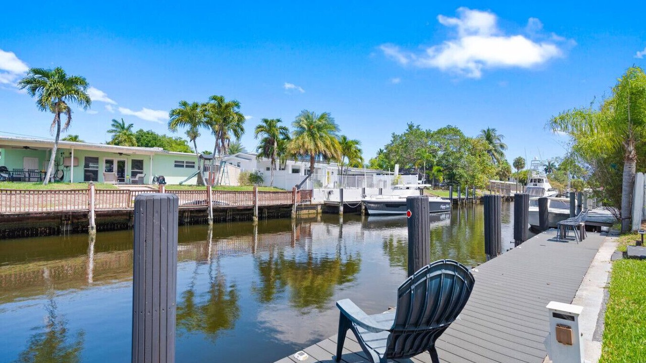 Photo of Others in Lauderdale Isles