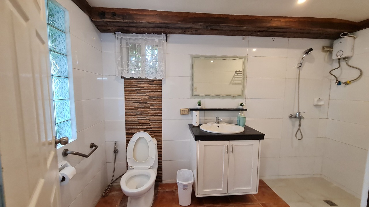 Photo of Bathroom in Angeles City