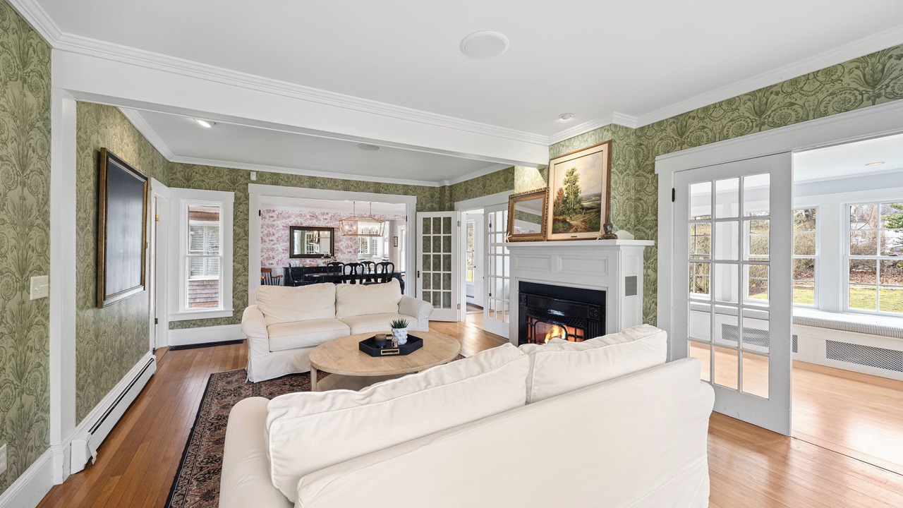 Photo of Livingroom in Harwich Center