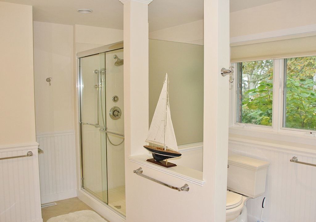 Photo of Bathroom in Chatham