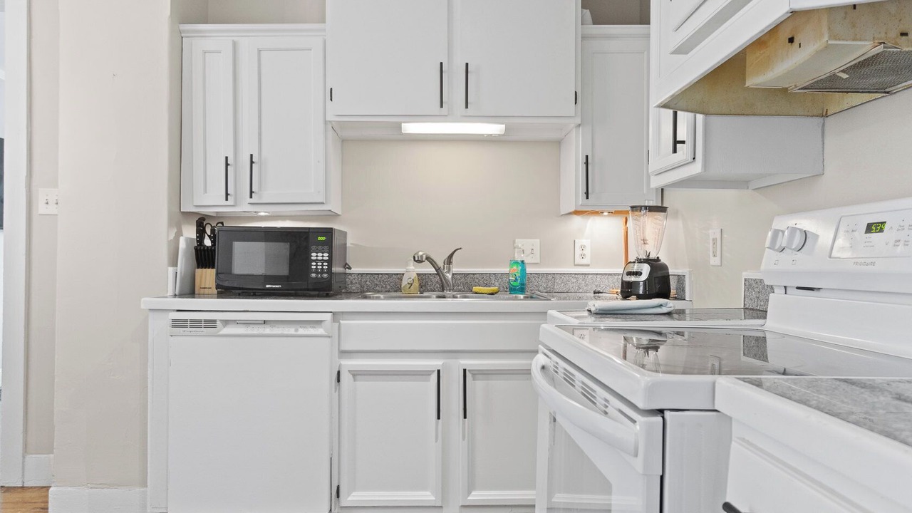 Photo of Kitchen in West Central