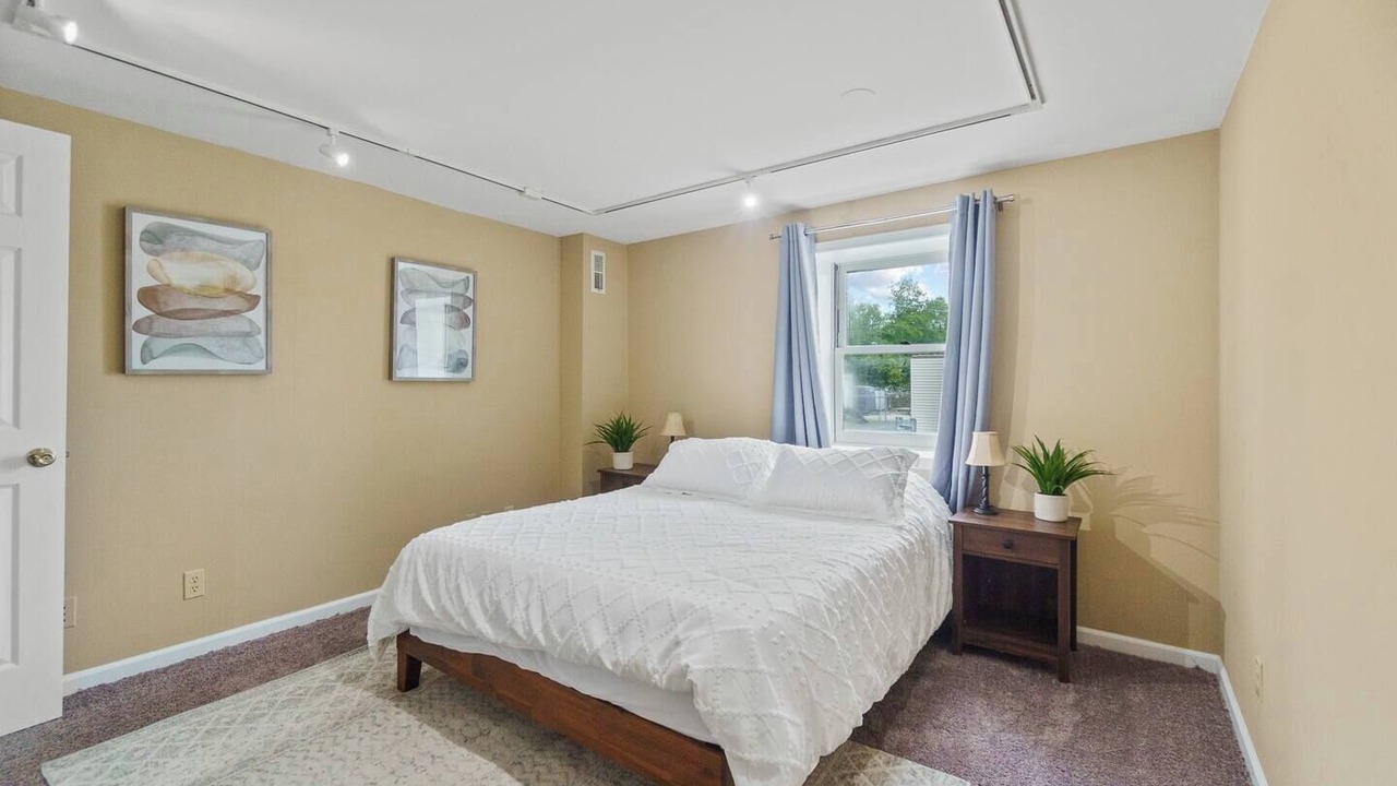 Photo of Bedroom in West Central