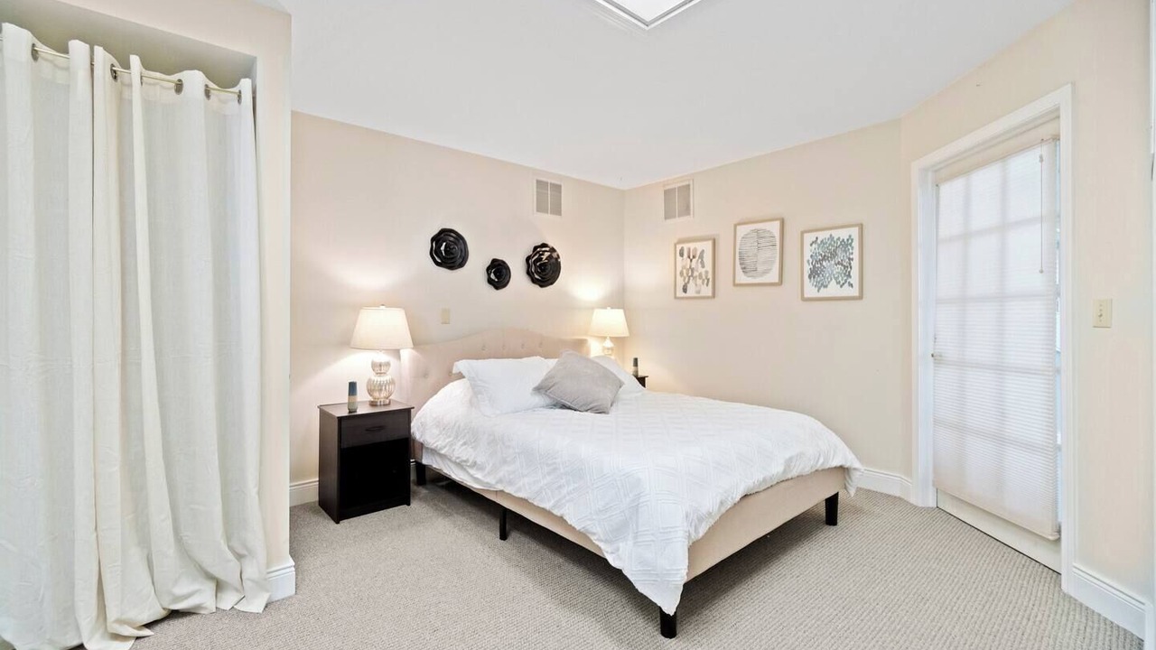 Photo of Bedroom in West Central