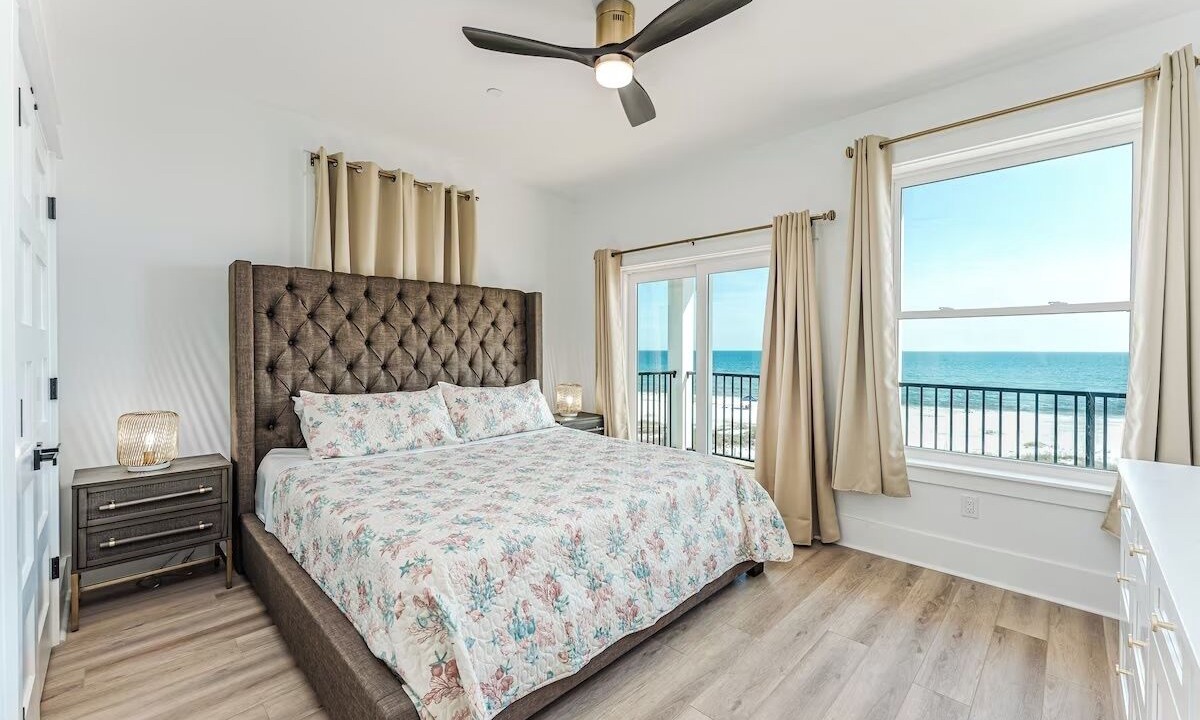Photo of Bedroom in Mexico Beach