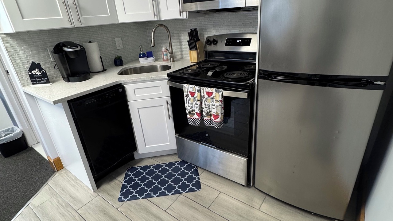 Photo of Kitchen in West Babylon