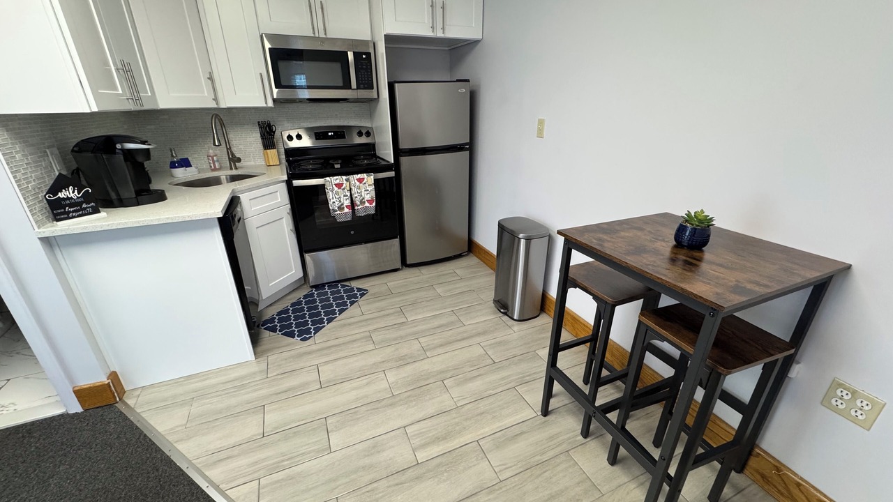 Photo of Kitchen in West Babylon