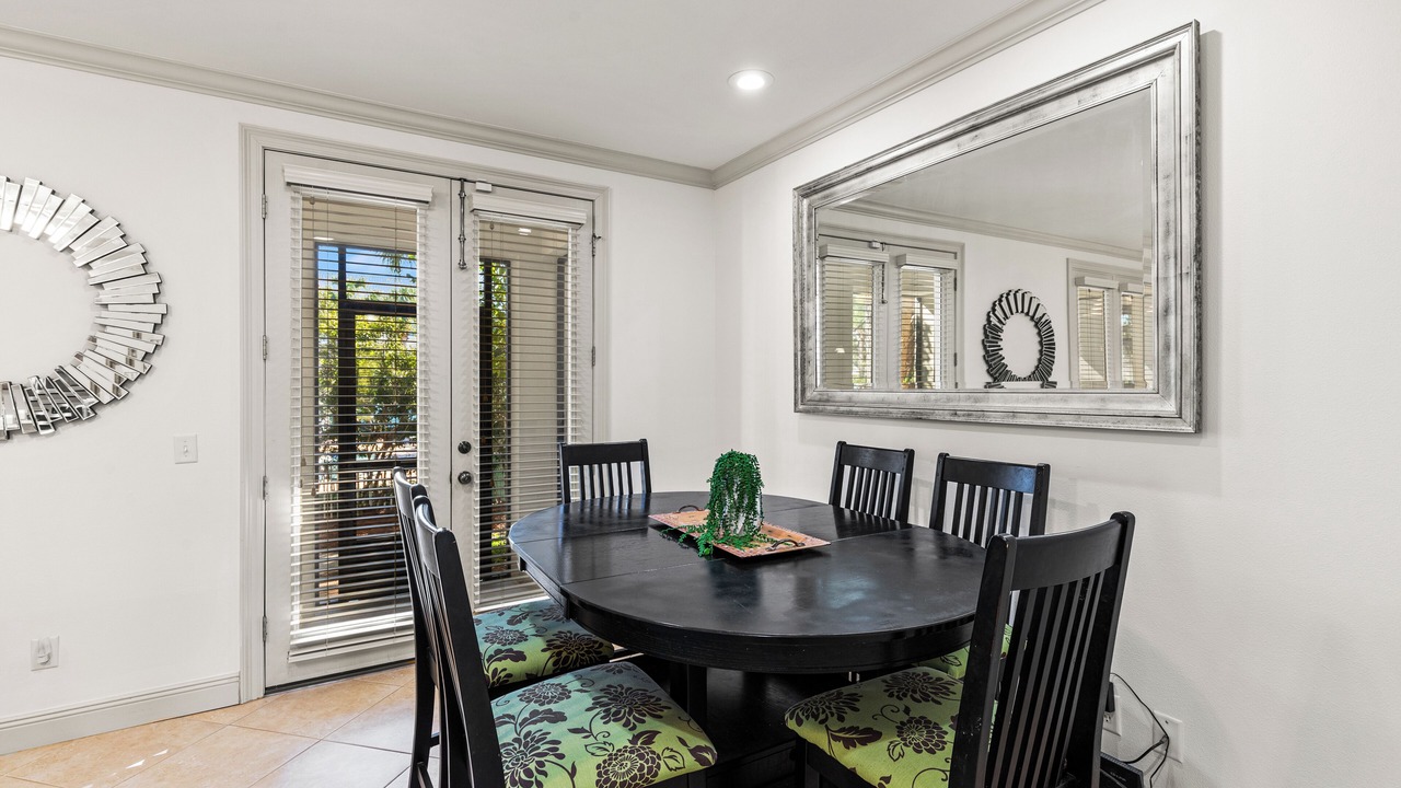Photo of Livingroom in Gulf Place