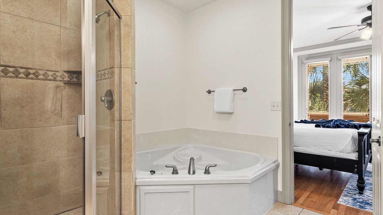 Photo of Bathroom in Gulf Place