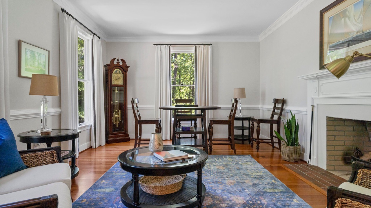 Photo of Bedroom in Weems