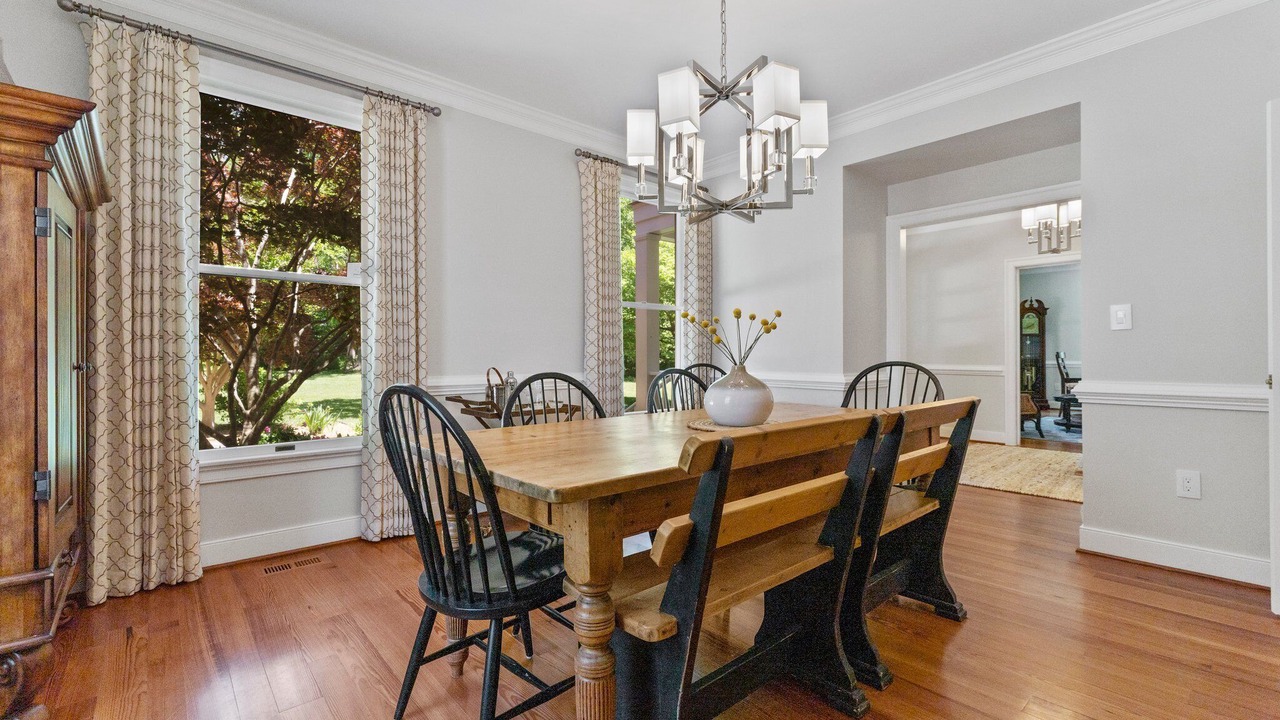 Photo of Livingroom in Weems