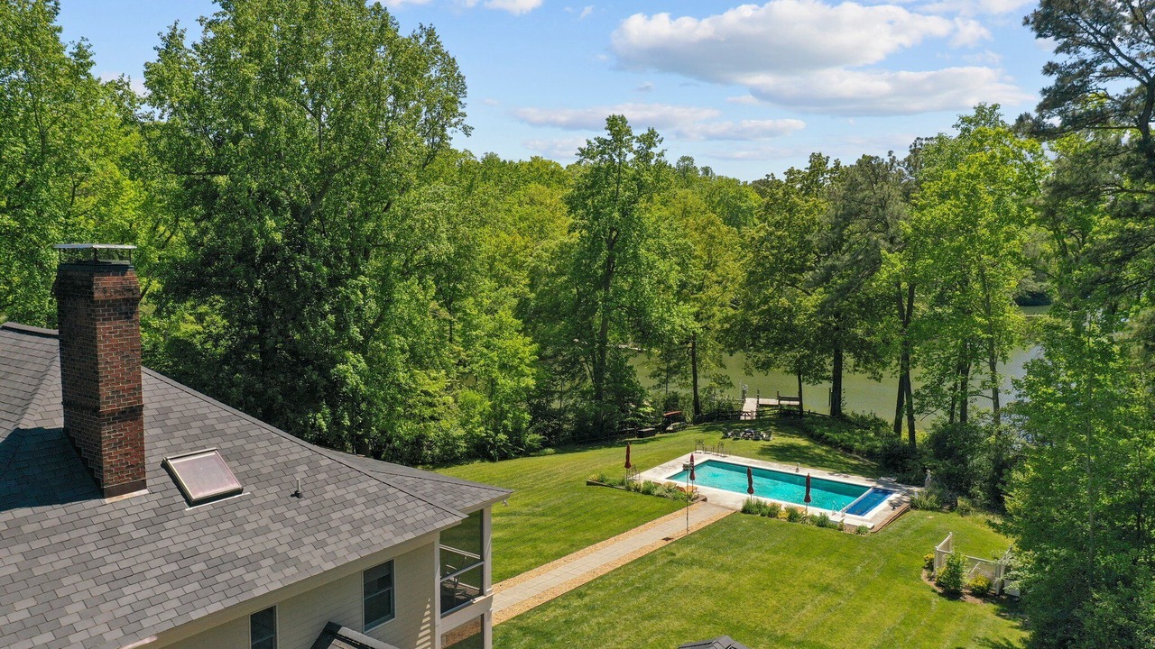 Photo of Outdoor in Weems