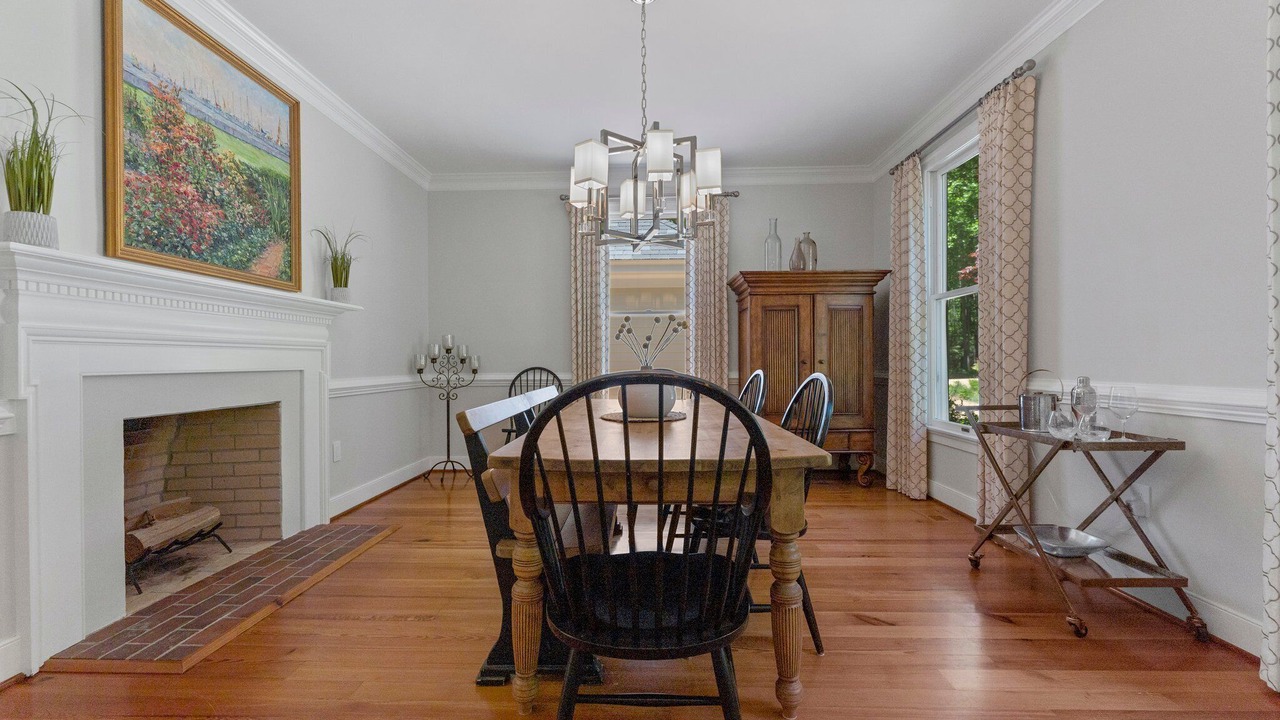 Photo of Livingroom in Weems