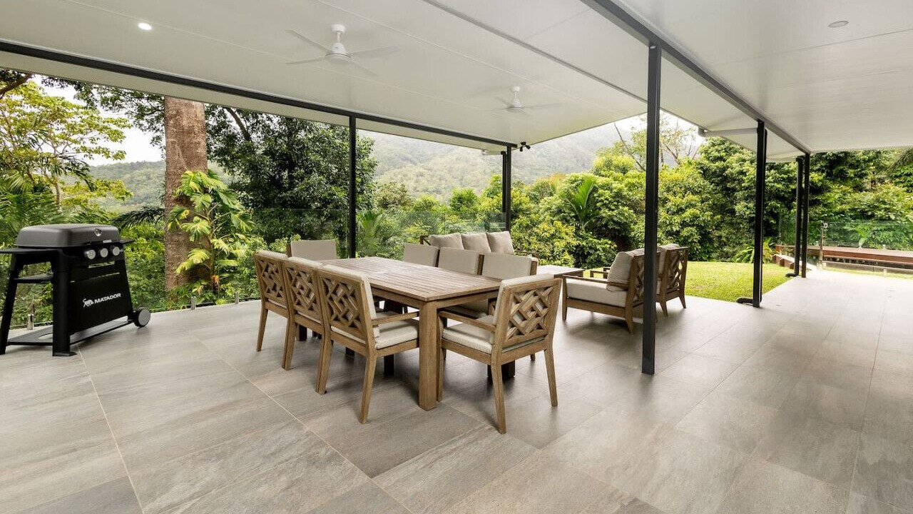 Photo of Outdoor in Caravonica