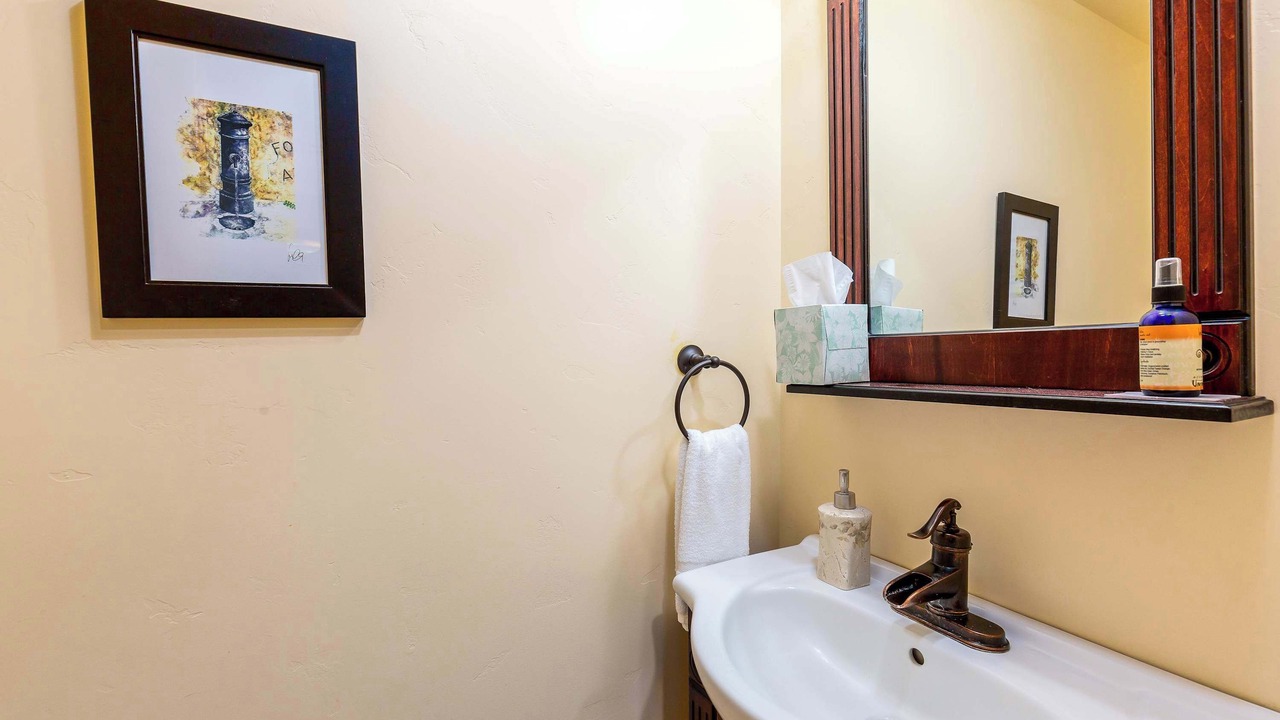 Photo of Bedroom in Three Rivers