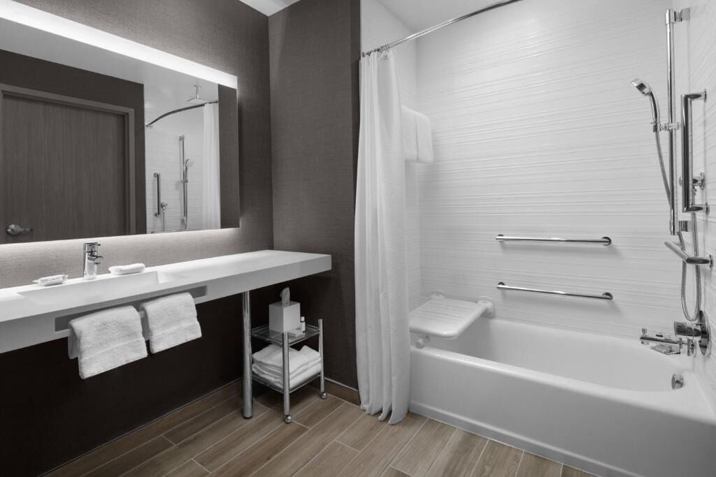 Photo of Bathroom in Ludlam