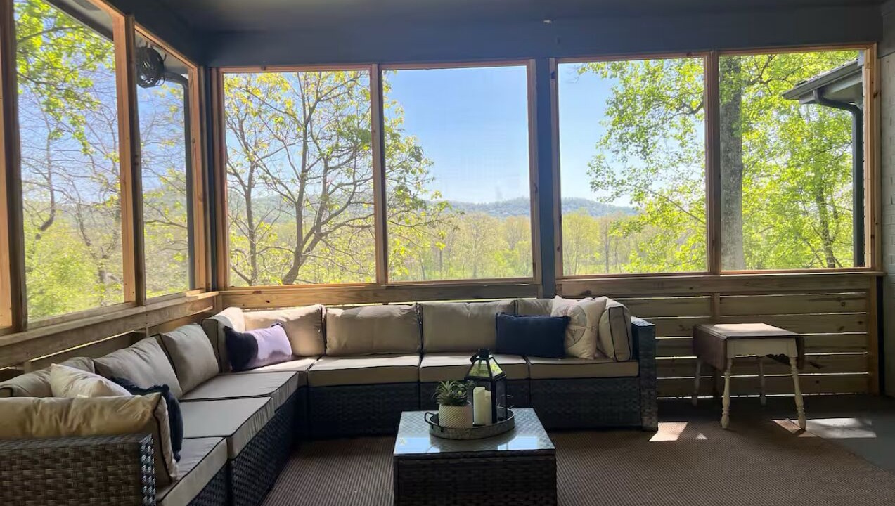 Photo of Livingroom in Stanton