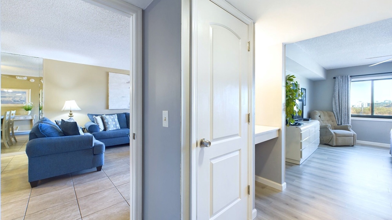 Photo of Livingroom in Cocoa Isles