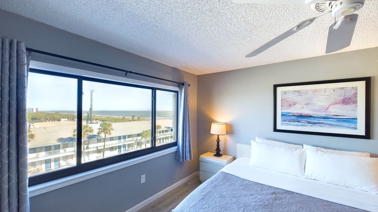 Photo of Bedroom in Cocoa Isles