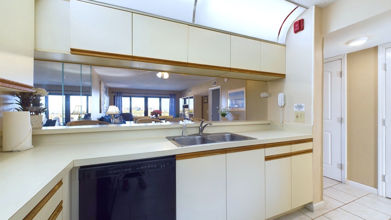 Photo of Kitchen in Cocoa Isles